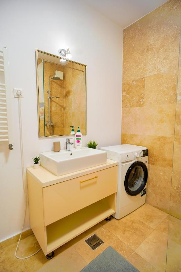 Luxury Central Park Apartment 부쿠레슈티 외부 사진