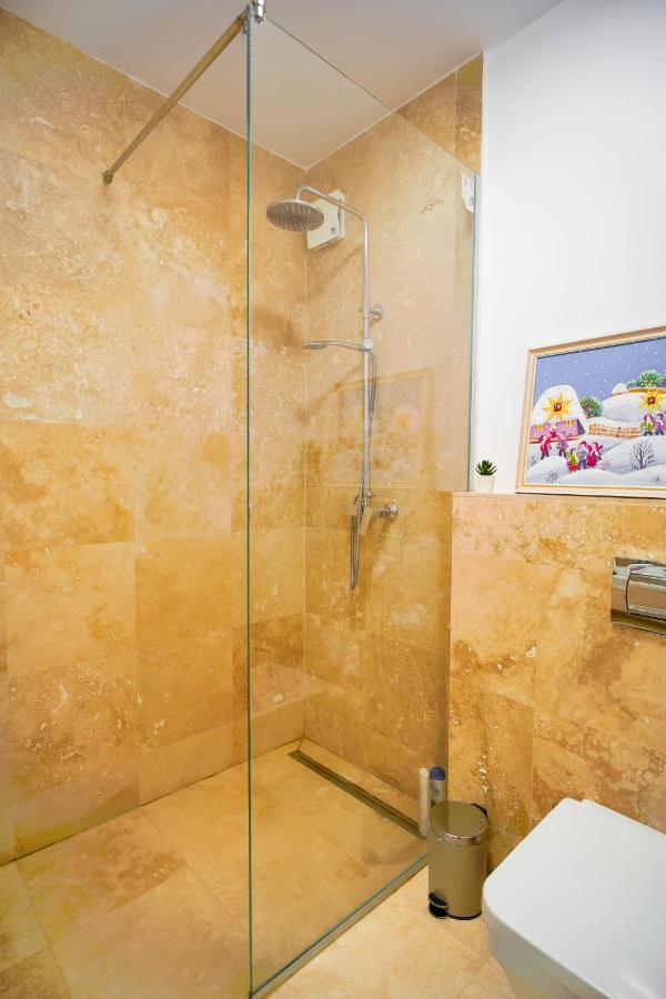 Luxury Central Park Apartment 부쿠레슈티 외부 사진