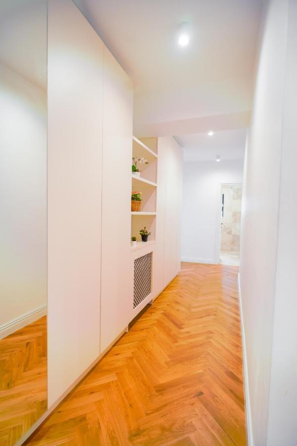 Luxury Central Park Apartment 부쿠레슈티 외부 사진